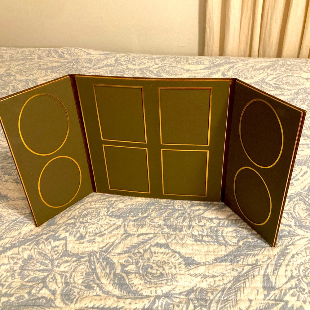 5/$25 Brown and gold leatherette photo display.